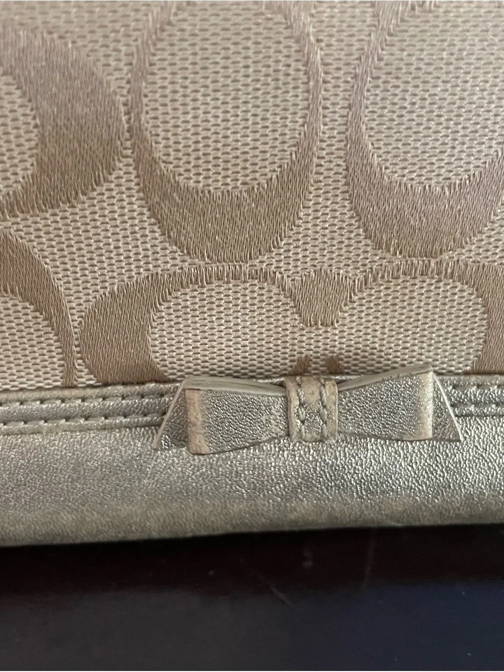 Coach Metallic Trim Signature Canvas Bow Wristlet in Beige